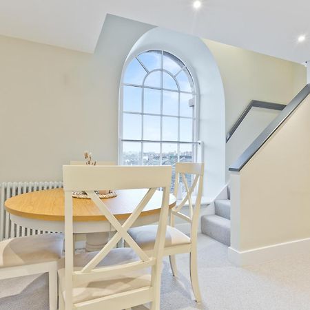 Sandgate Chapel - Self Check In Apartments Penrith Exterior foto